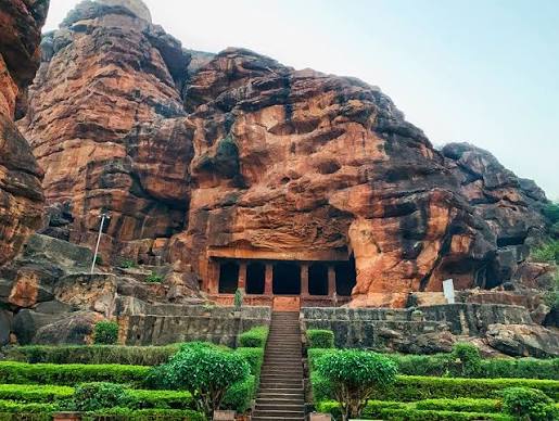 Badami, Aihole & Pattadakal Heritage Circuit