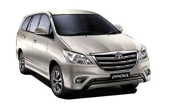 Toyota Innova 7 Seater Tourist Cab Madurai