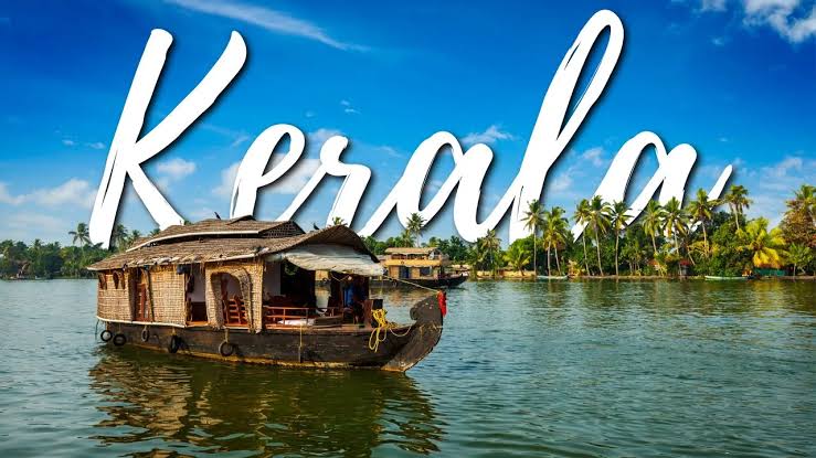 Alleppey traditional Kerala houseboat and Munnar tea hills